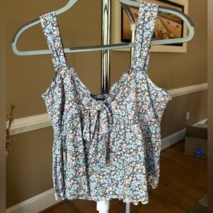 Floral American Eagle Top Size Small